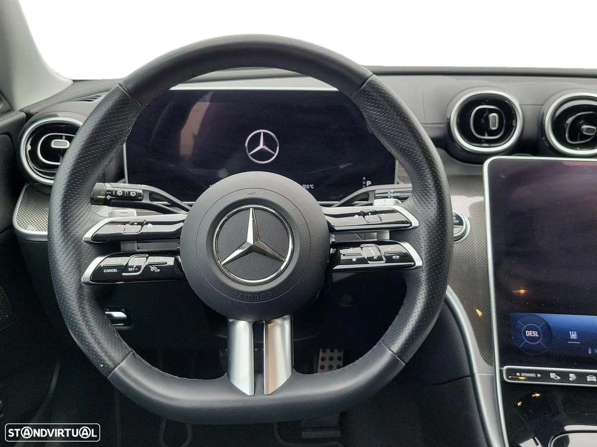 Mercedes-Benz C 300 e AMG Line - 13
