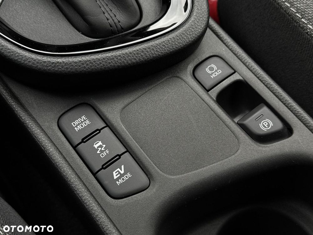 Toyota Yaris Cross Hybrid 1.5 Style - 23