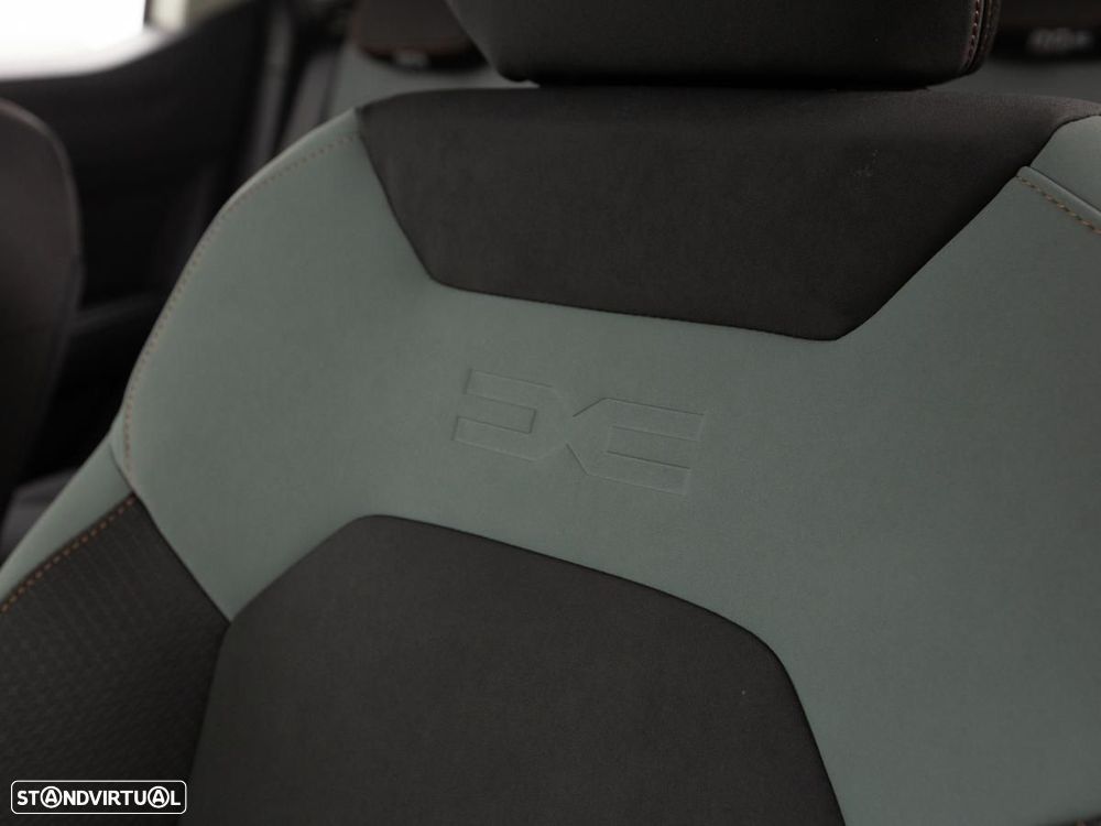 Dacia Duster 1.6 Hybrid Extreme - 14