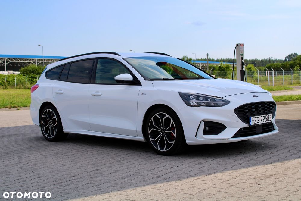 Ford Focus 2.0 EcoBlue STart-Stopp-System ST-LINE - 6