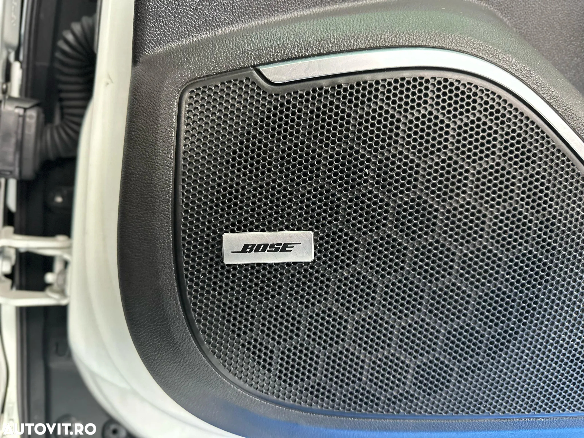 Renault Megane ENERGY dCi 110 EDC BOSE EDITION - 15