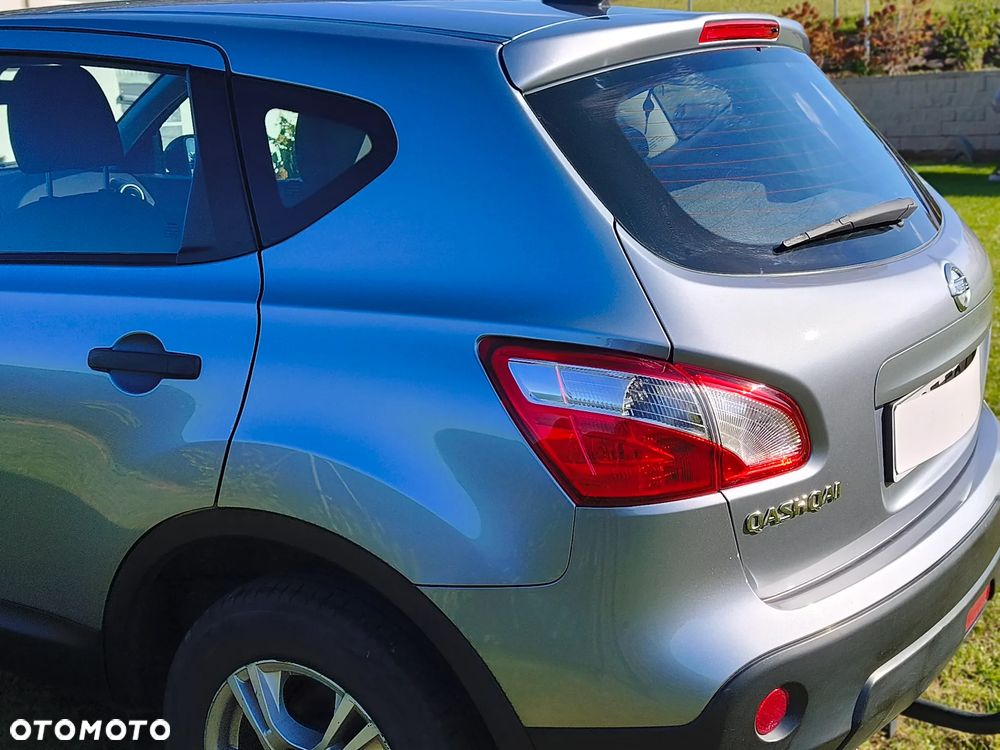 Nissan Qashqai 2011 photo 2