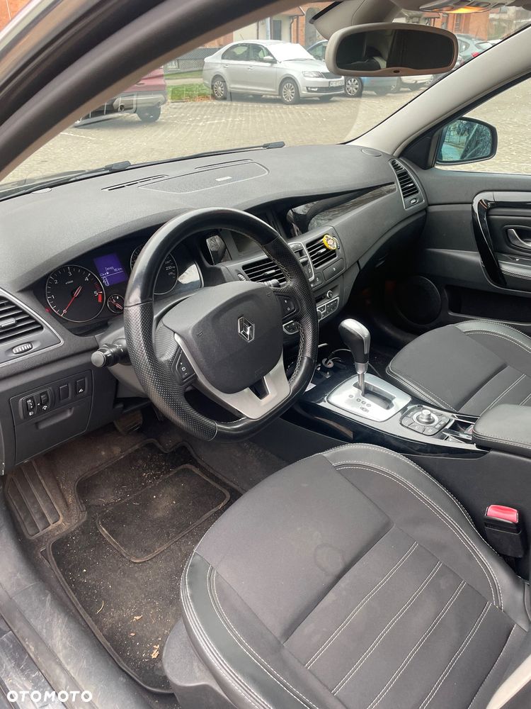 Renault Laguna 2.0 dCi Bose Edition - 8