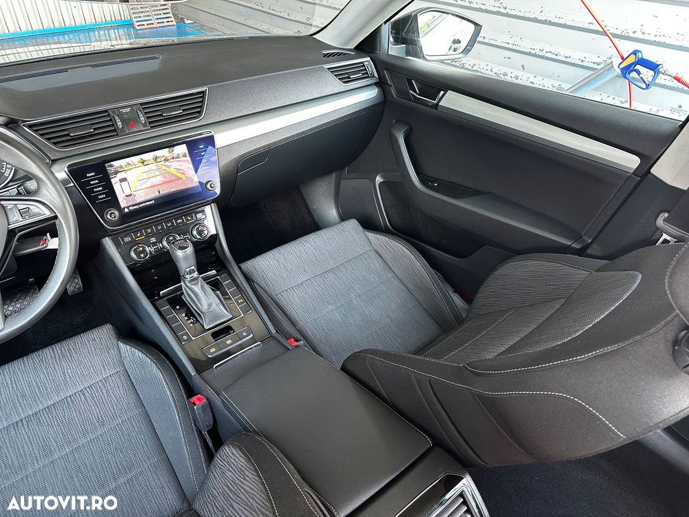 Skoda Superb 1.6 TDI DSG Ambition - 35