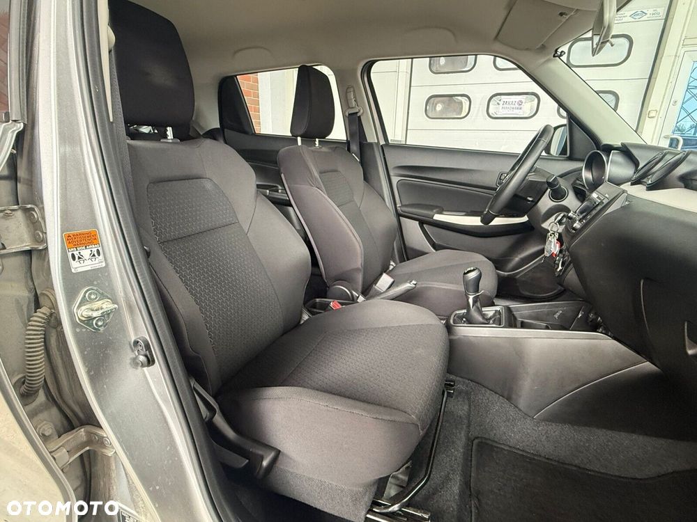 Suzuki Swift - 13