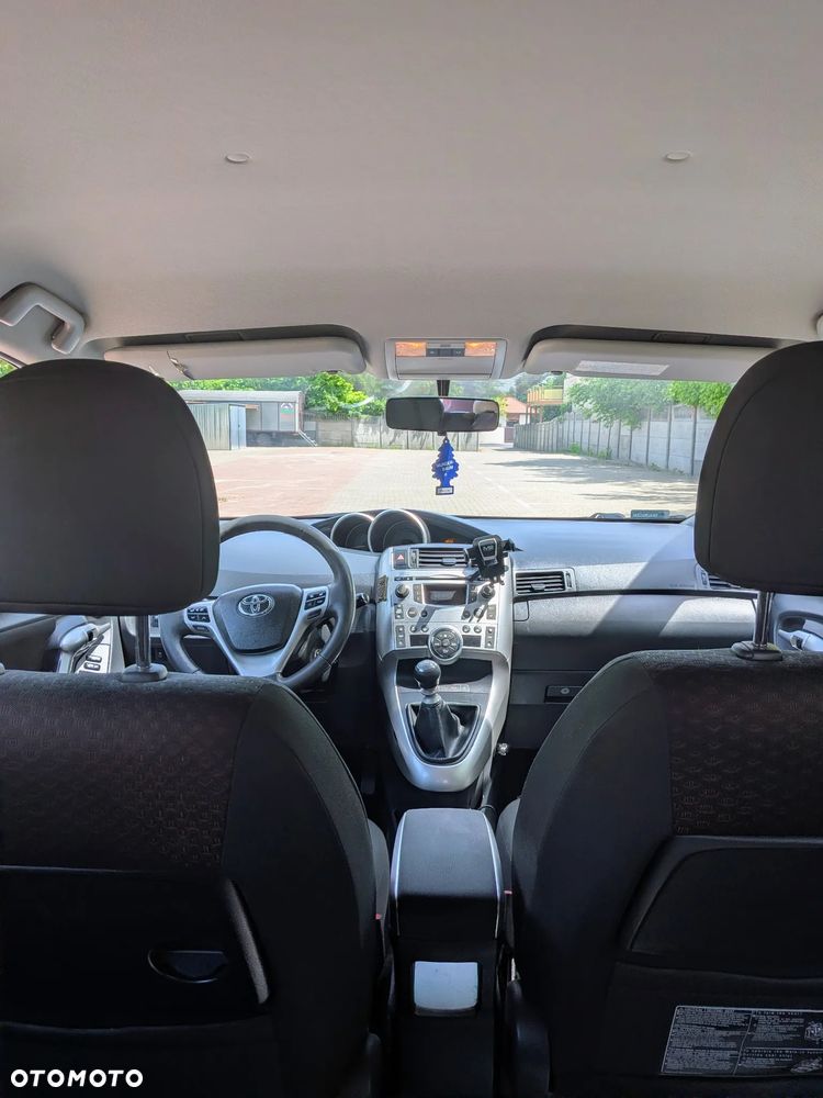 Toyota Verso - 11