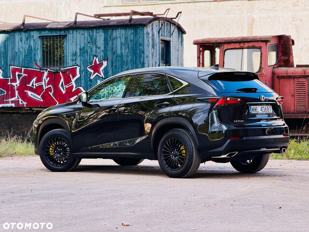 Lexus NX - 3