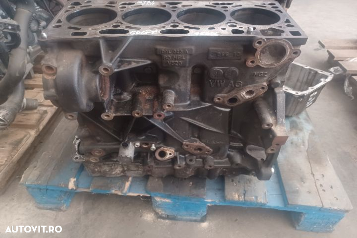 Bloc motor ambielat 1.6 CLH Volkswagen VW Golf 7 [2012 - 2017] Varian - 2