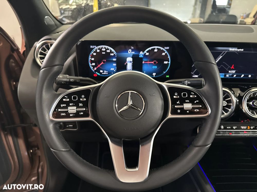 Mercedes-Benz EQA 250 - 17