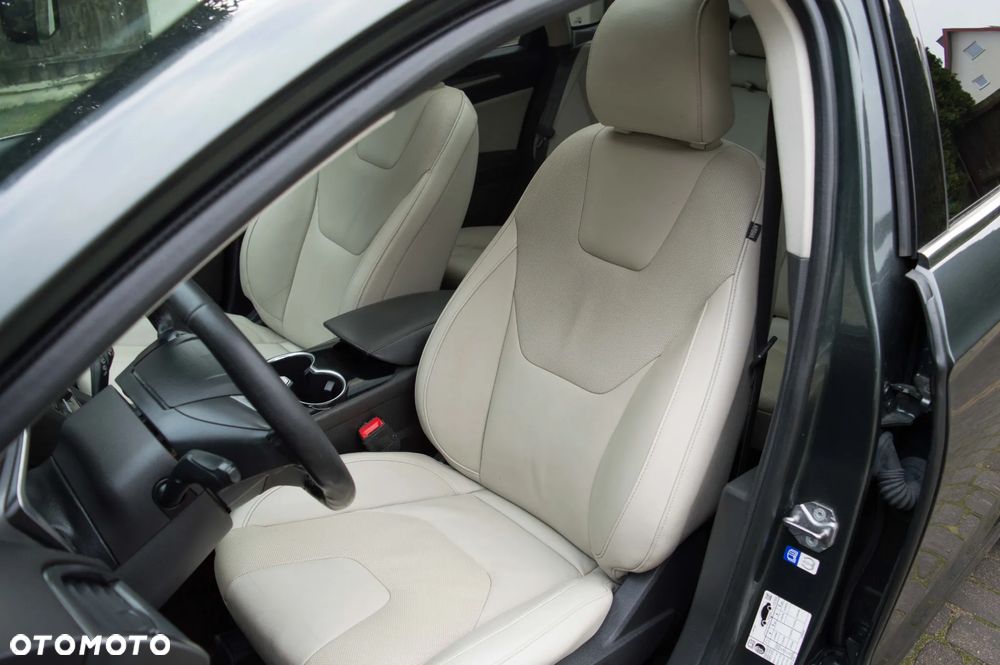 Ford Mondeo 2.0 TDCi Titanium - 15