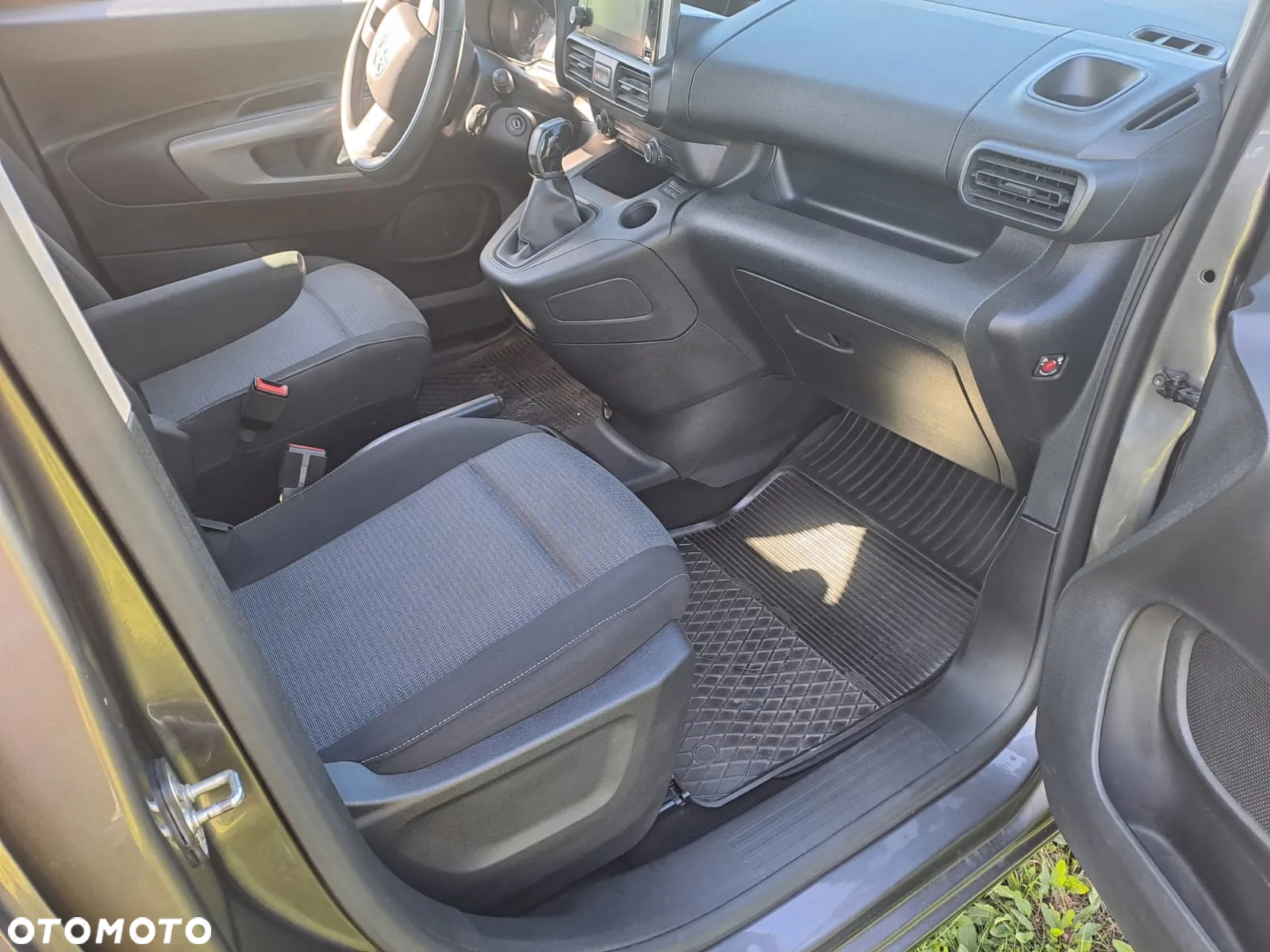Toyota Proace City Verso Long 1.5 D-4D Family - 7