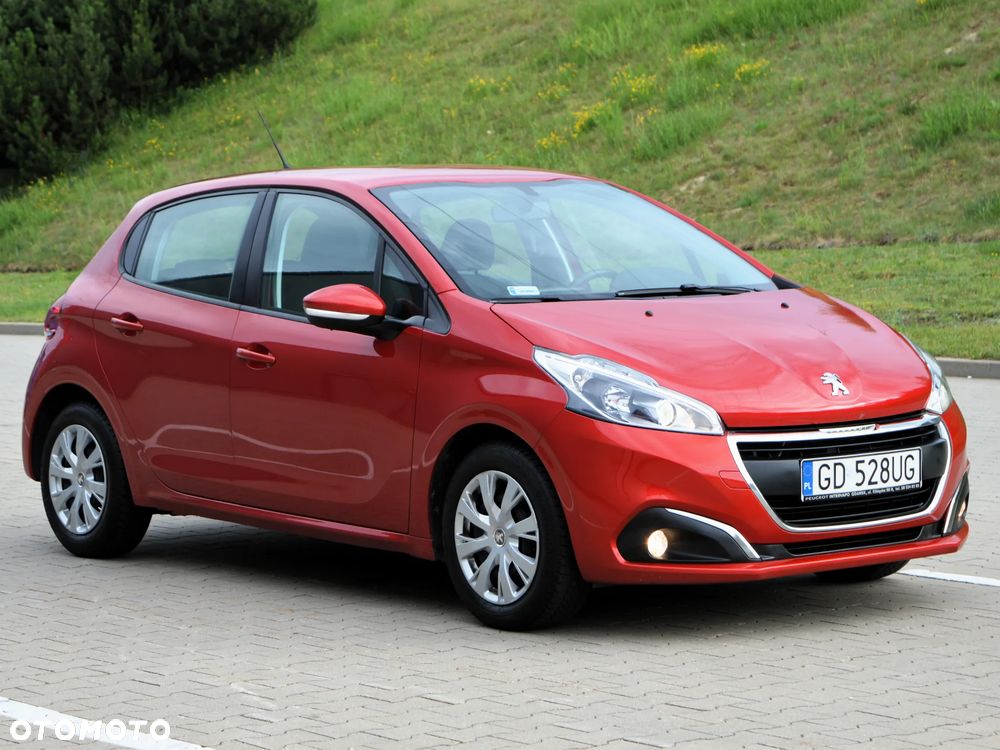 Peugeot 208 1.2 PureTech Allure - 3