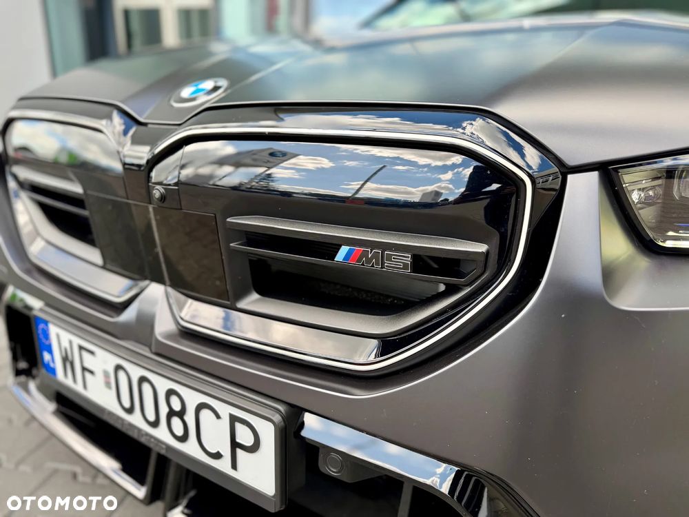 BMW M5 PHEV - 4