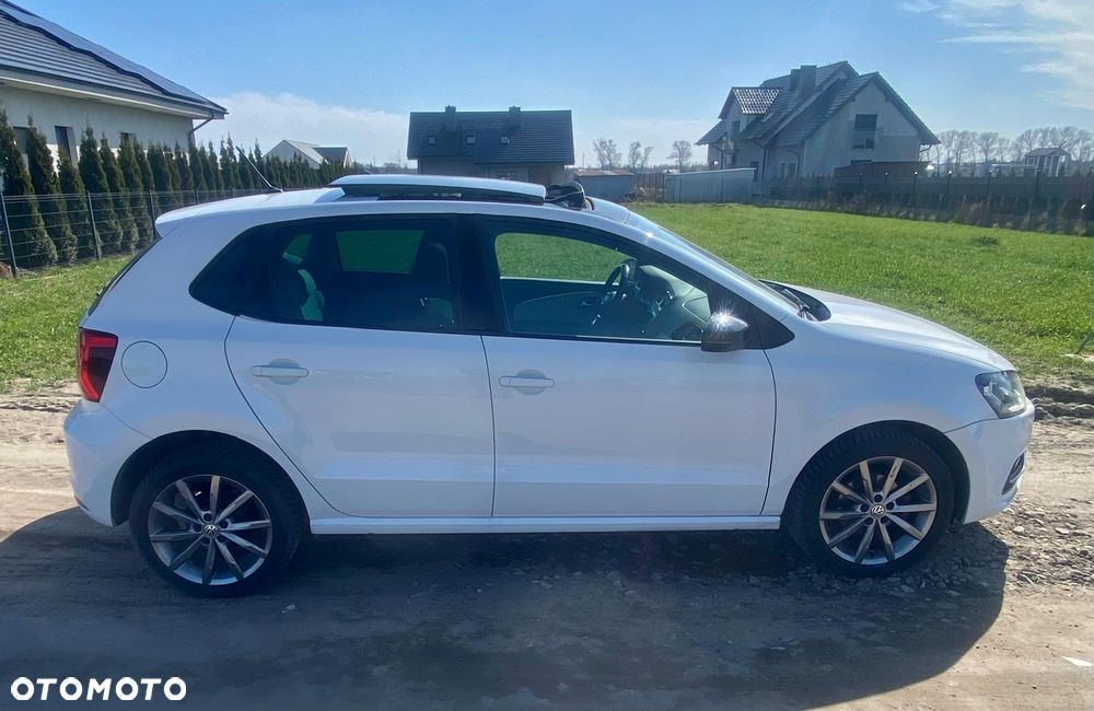 Volkswagen Polo 1.4 TDI Comfortline - 6