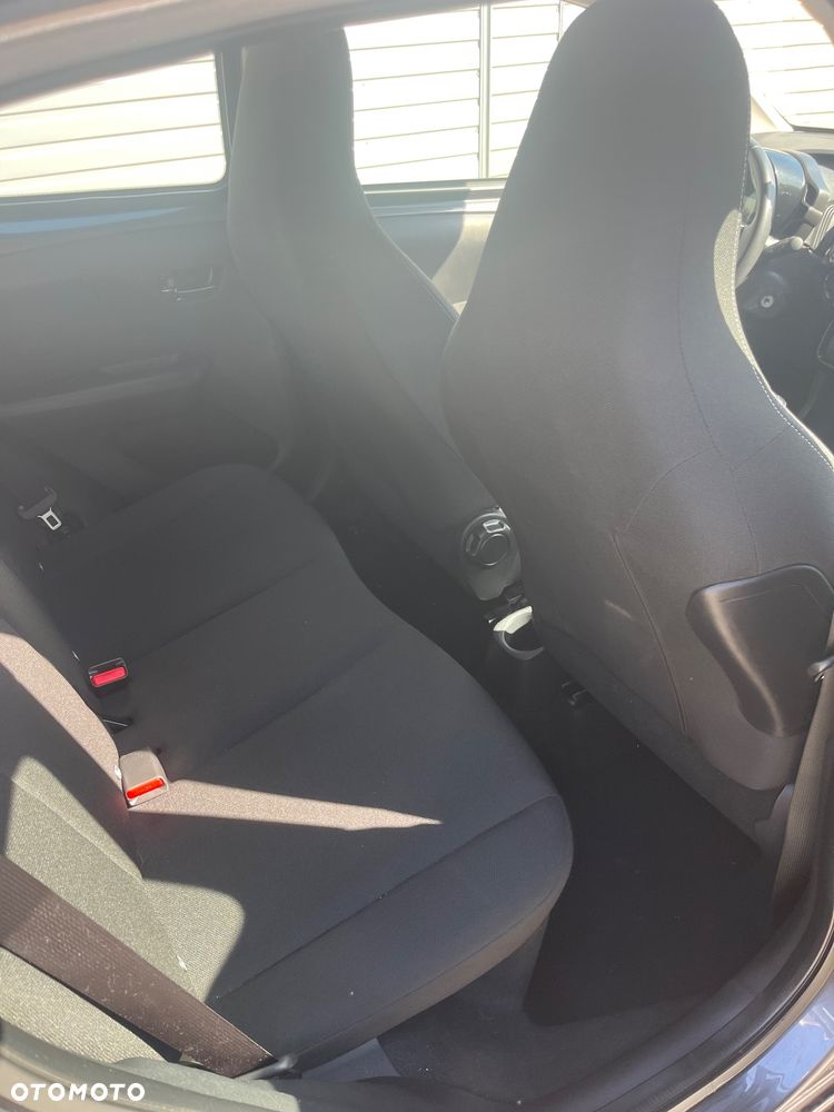Peugeot 108 - 12