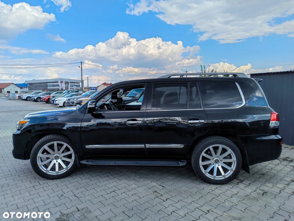 Lexus LX - 4