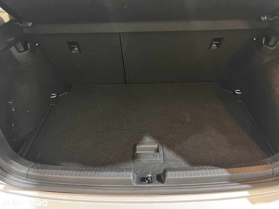 Volkswagen Polo - 24