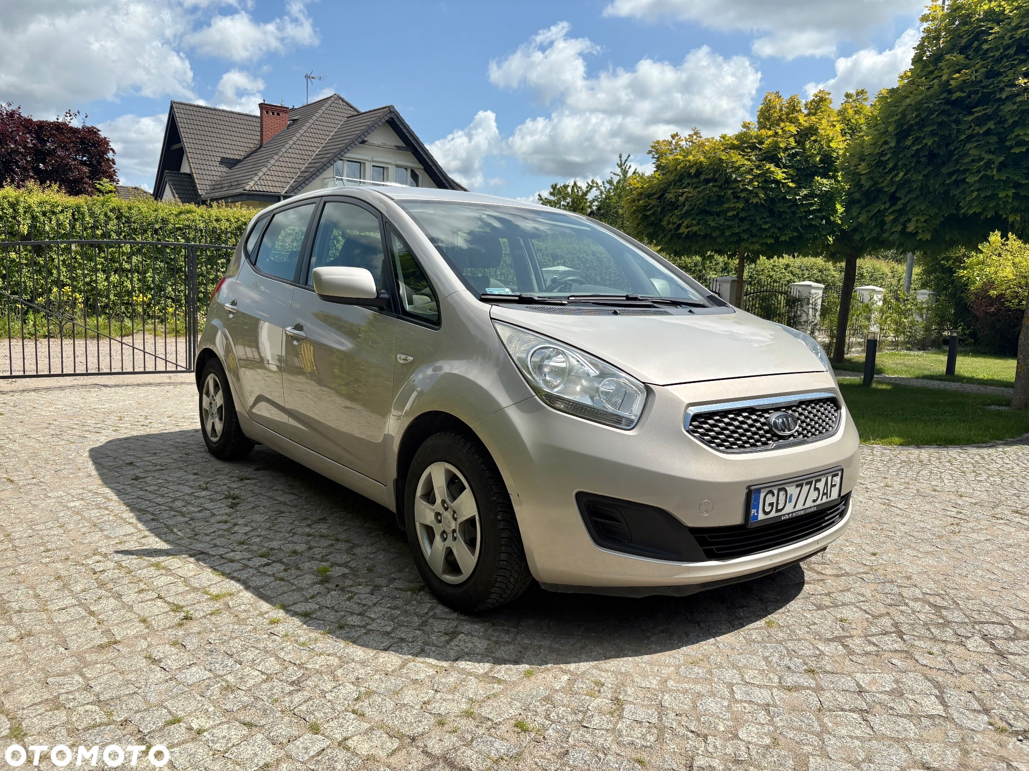 Kia Venga - 4