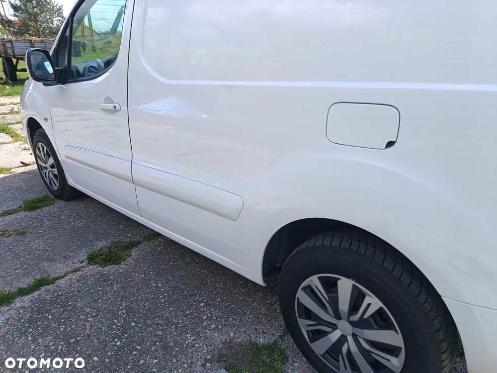 Citroën Berlingo 1.6 diesel Blue HDI 99kM, manual, 2016 rok EURO 6! STAN BARDZO DOBRY, PRZEBIEG GWARANTOWANY! - 15