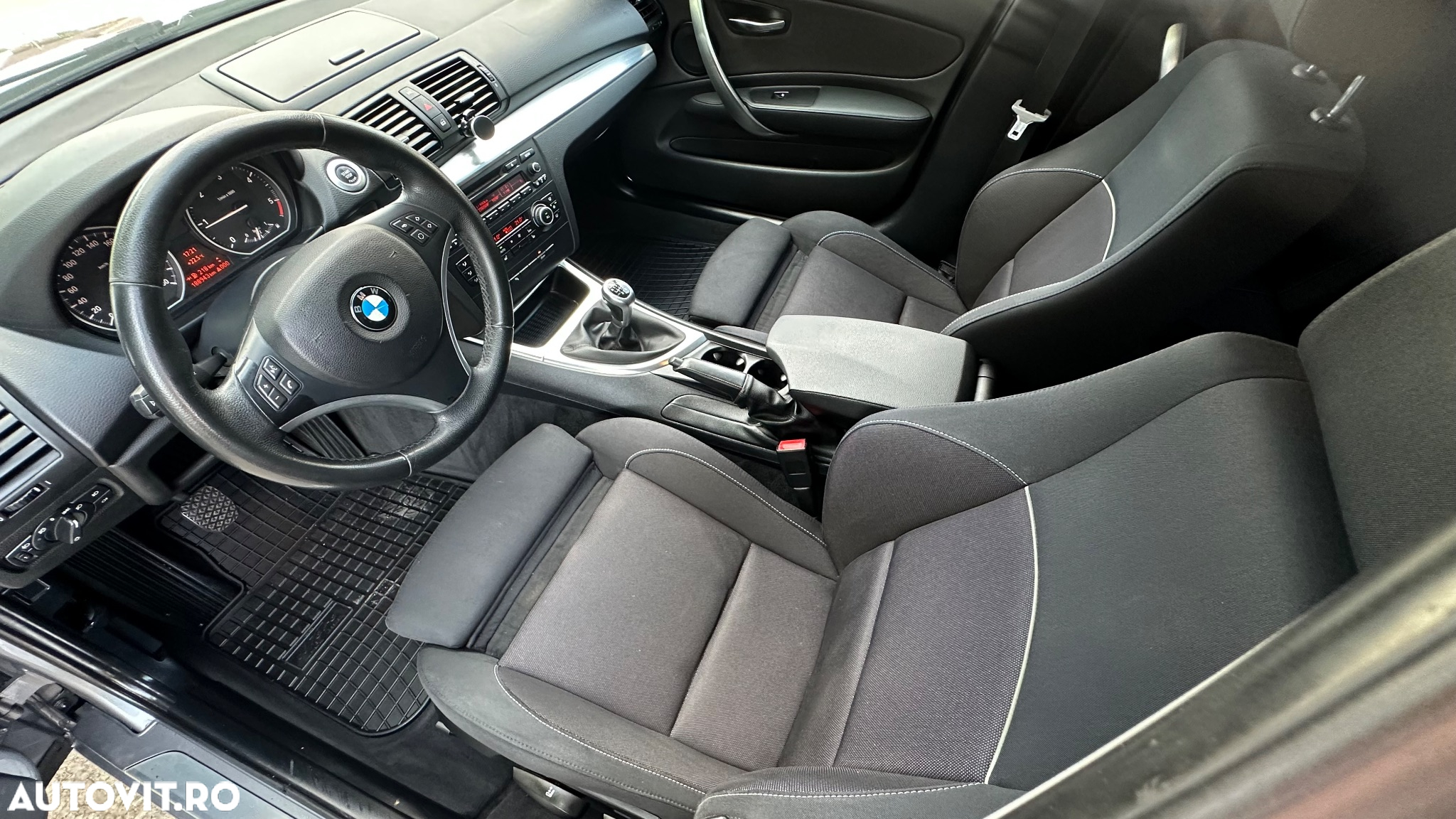 BMW Seria 1 123d DPF Edition Sport - 13
