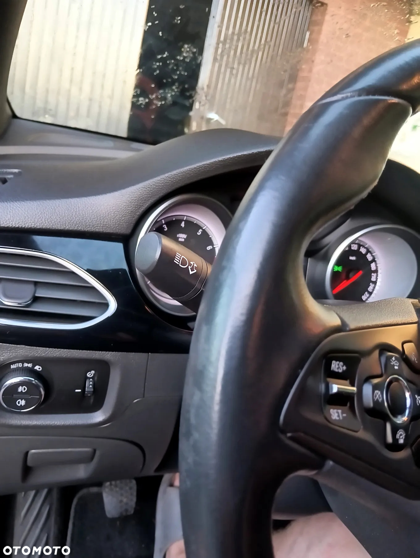 Opel Astra 1.4 Turbo Start/Stop Innovation - 26