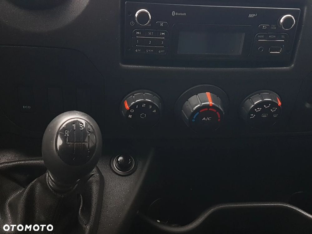 Renault MASTER KONTENER 8EP 4,22x2,25x2,24 KLIMA MANUAL KRAJOWY 6-BIEGÓW - 10