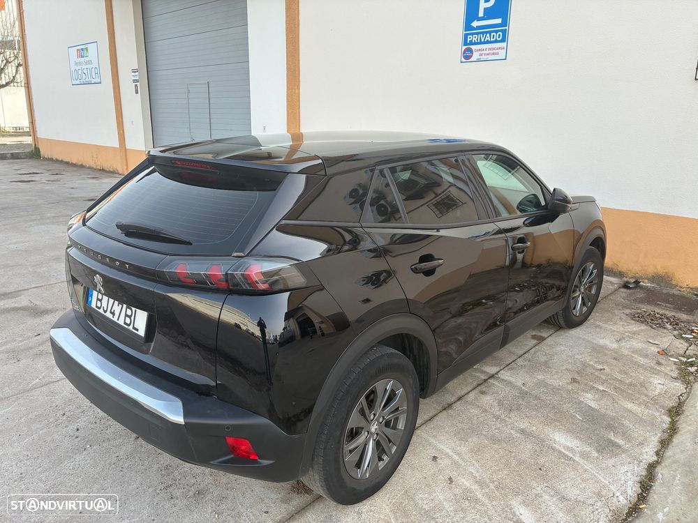 Peugeot e-2008 50 kWh Allure - 4
