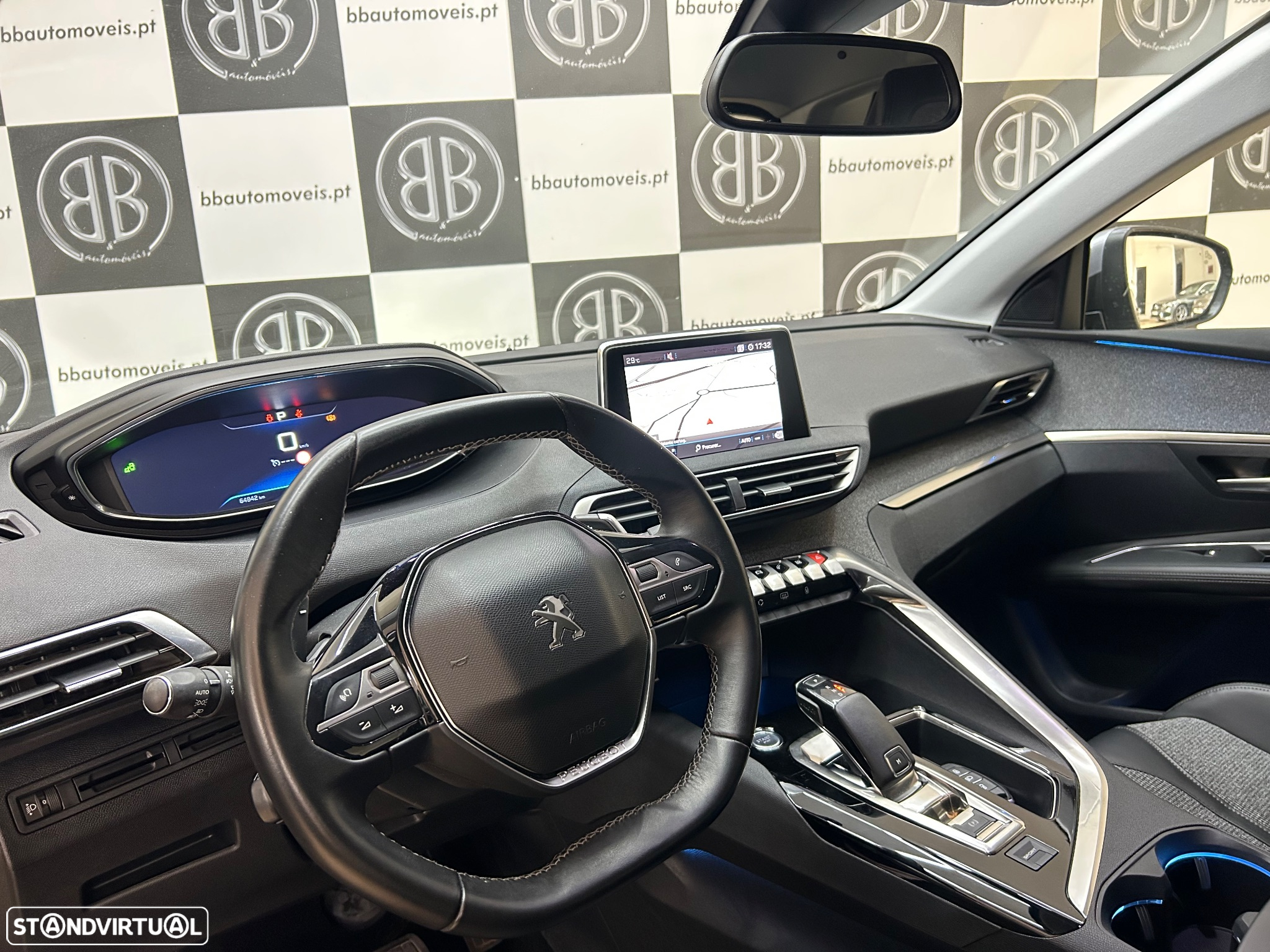 Peugeot 3008 1.2 PureTech Allure EAT6 - 6
