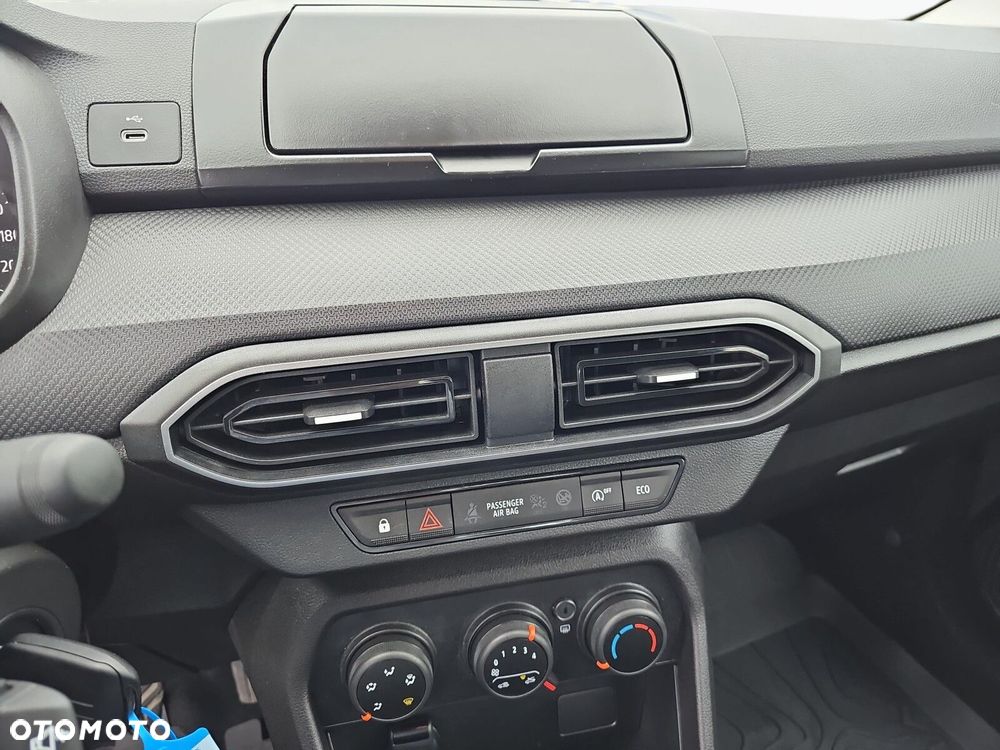 Dacia Sandero 1.0 TCe Essential - 19