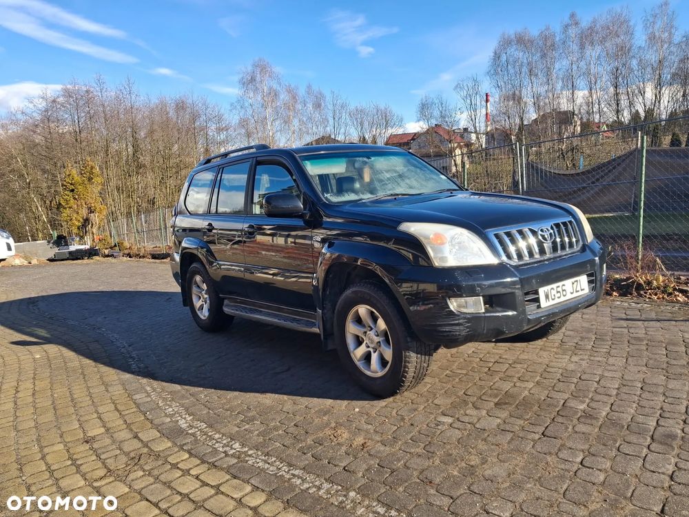 Toyota Land Cruiser - 3