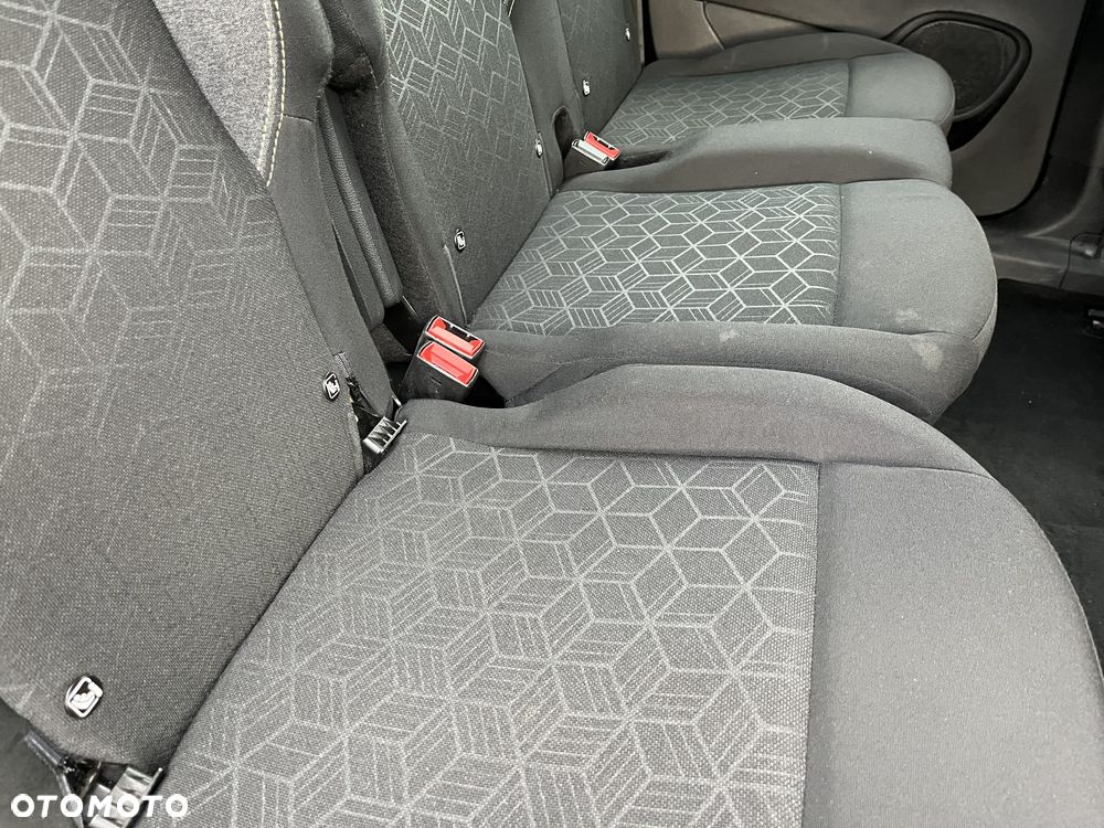 Peugeot Rifter 1.5 BlueHDI Active S&S - 11