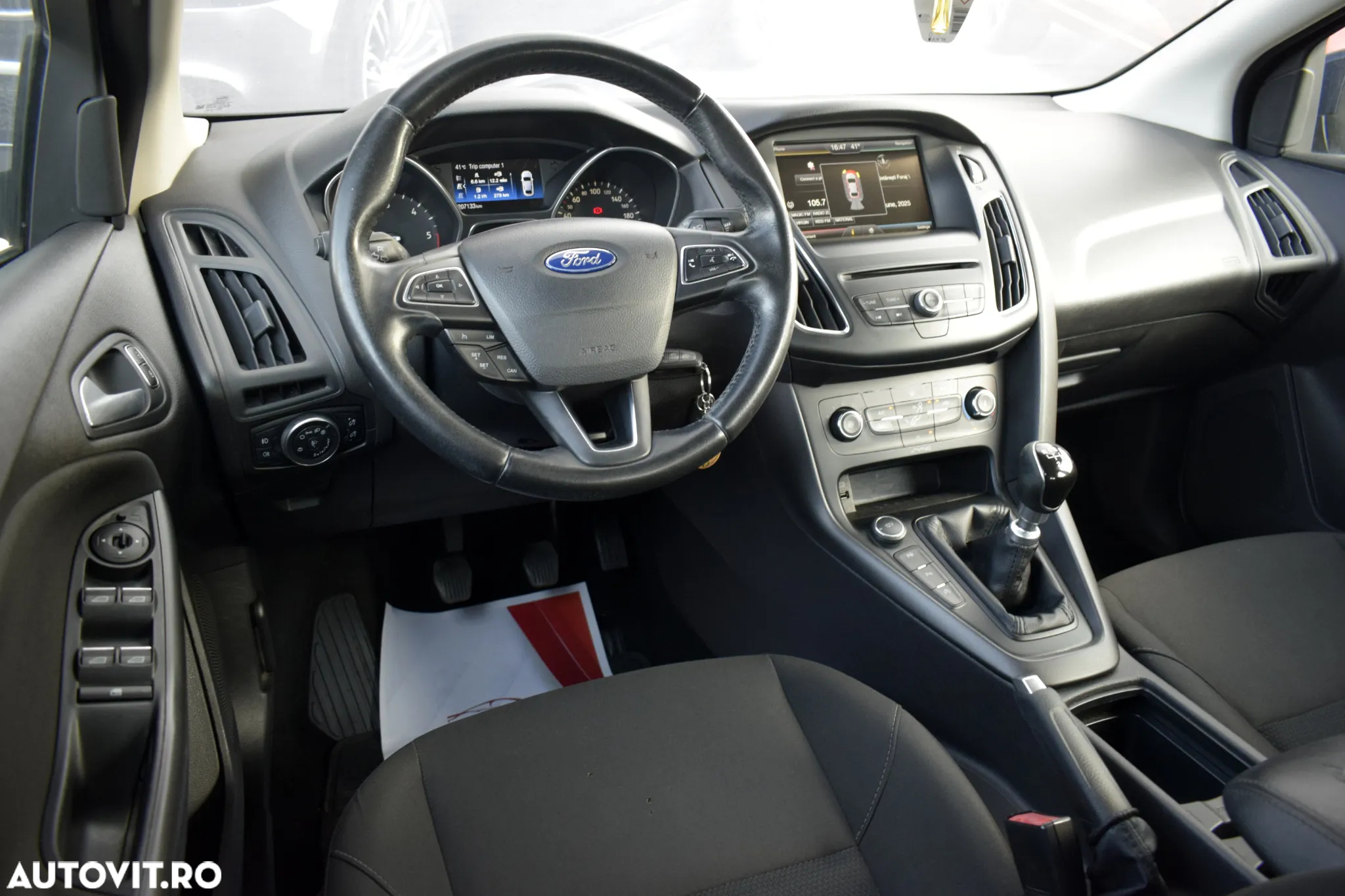 Ford Focus 1.5 TDCi Trend - 9