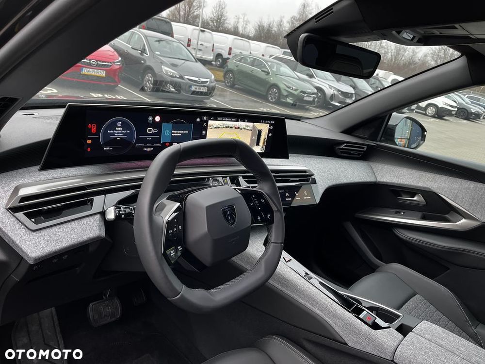 Peugeot 5008 - 8