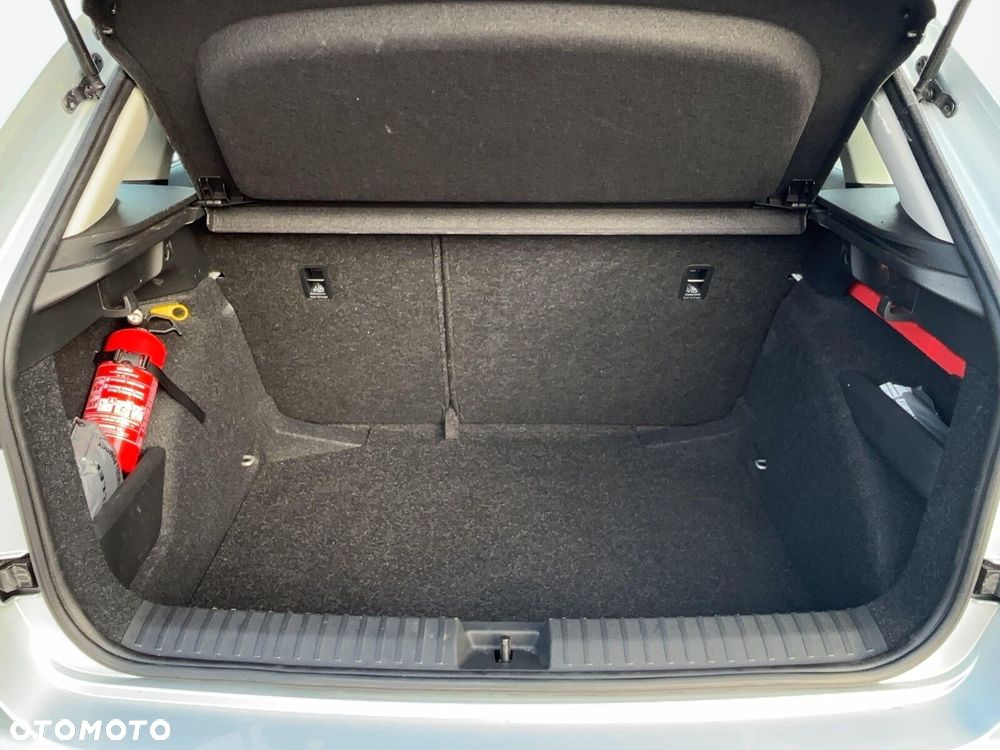 Skoda Kamiq 1.0 TSI Selection DSG - 25