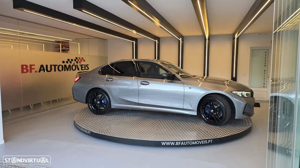 BMW 320 e Pack Desportivo M Auto - 9