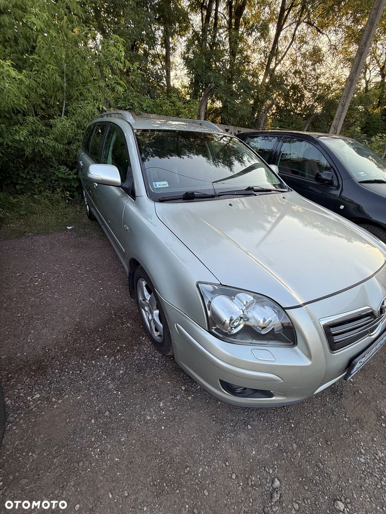 Toyota Avensis 2.2 D-CAT Prestige - 3