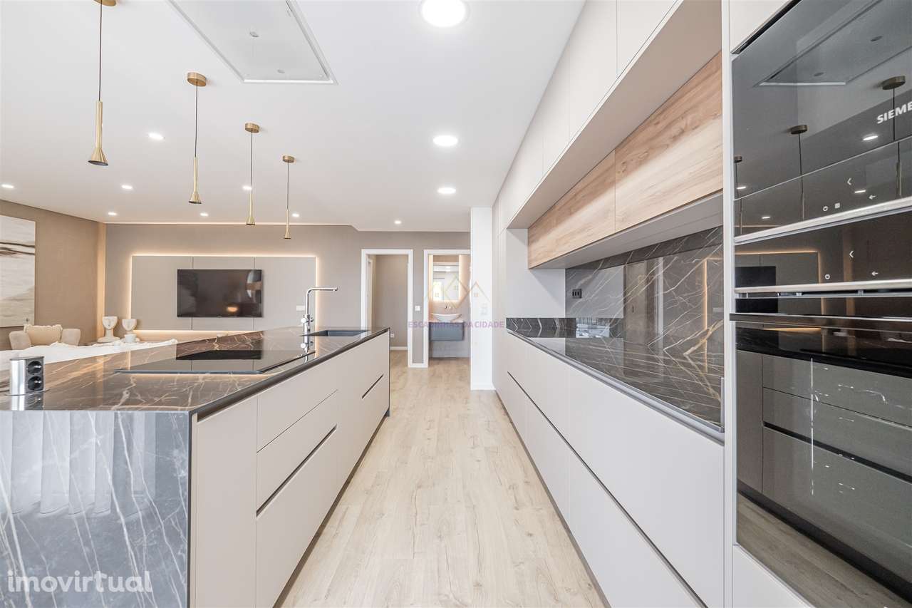 T3+2 Novo com Garagem Box e Grandes Terraços— Montijo - Grande imagem: 4/60