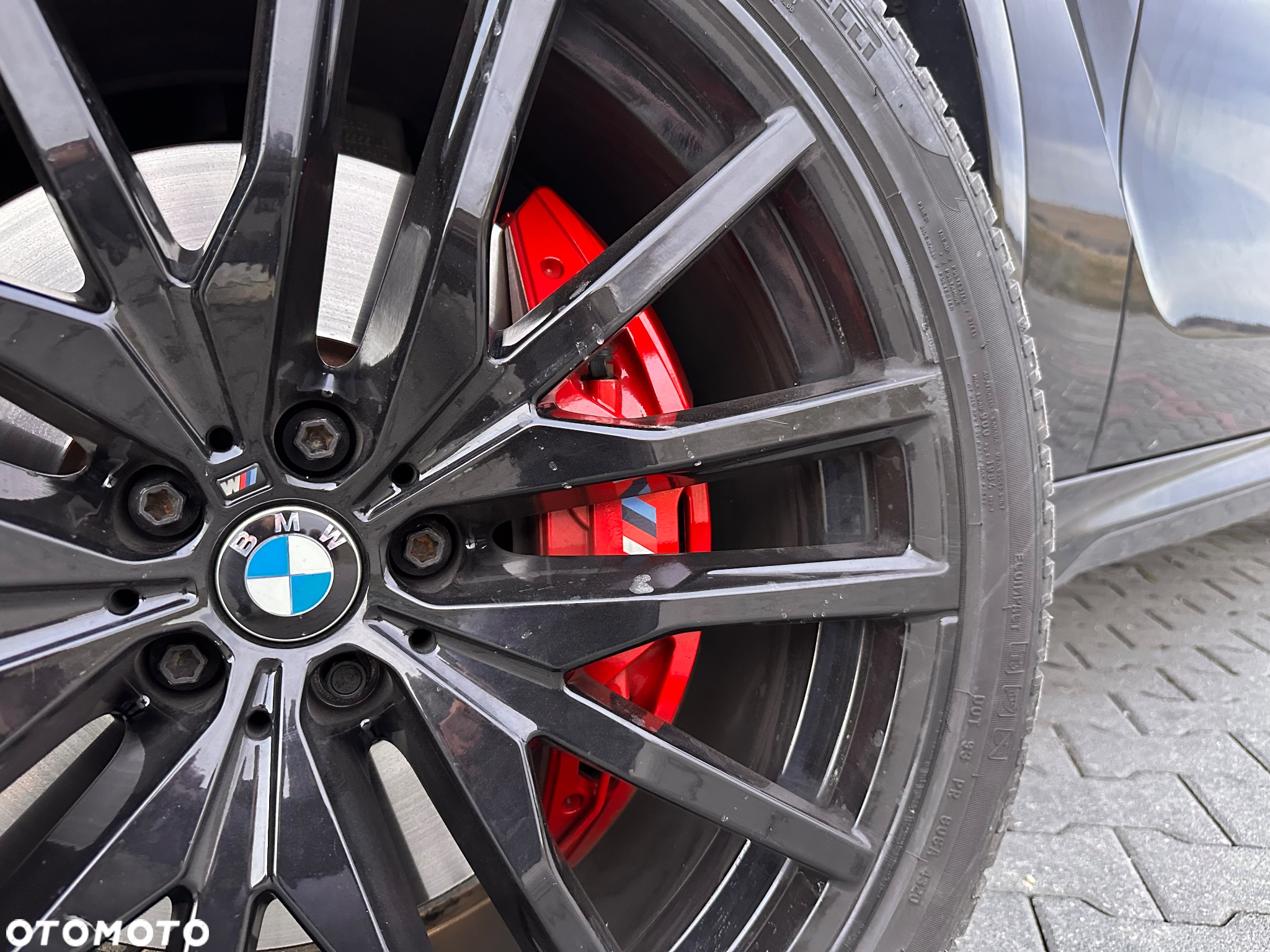 BMW X6 M50i - 13