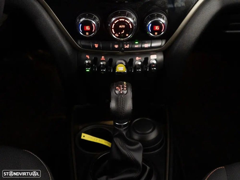 MINI Countryman Cooper SE ALL4 Auto - 5