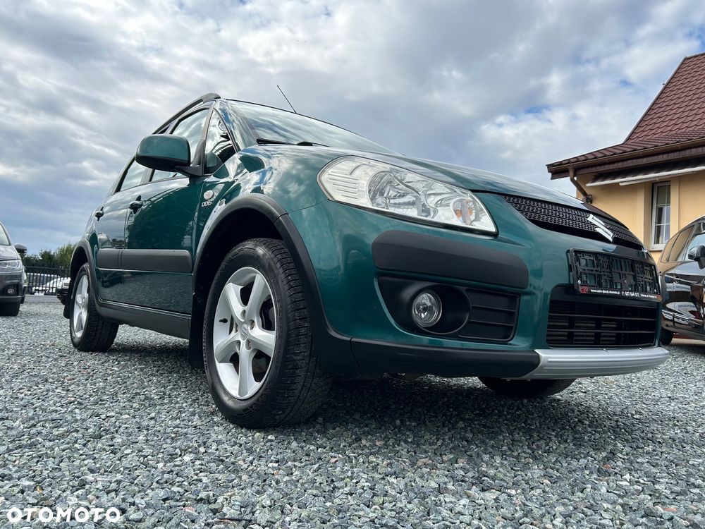 Suzuki SX4 1.9 DDiS DPF 4x4 Comfort - 9