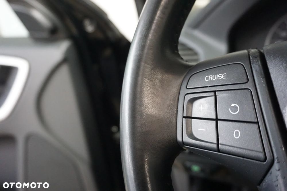 Volvo XC 60 DRIVe Kinetic - 28