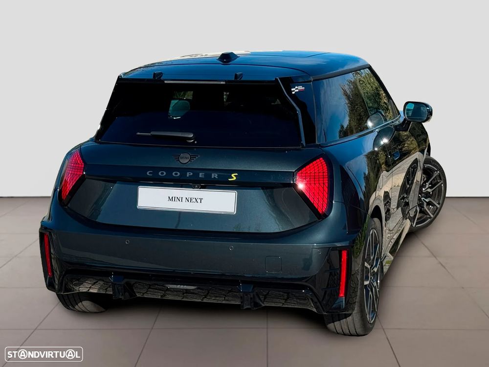 MINI 3 Portas Cooper SE JCW M - 4