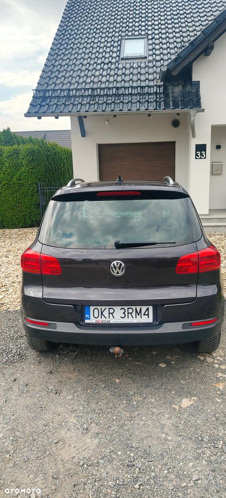 Volkswagen Tiguan 2.0 TDI DPF BlueMotion Technology Lounge Sport & Style - 4