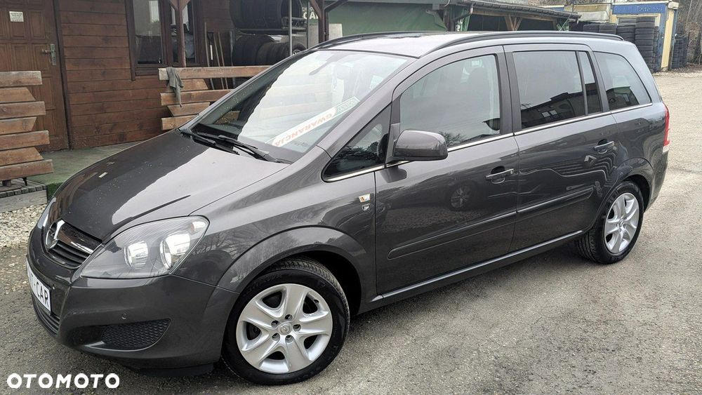 Opel Zafira - 3