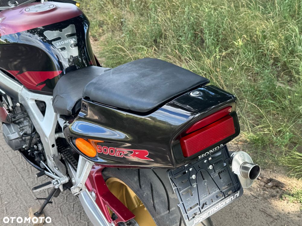 Honda CBR - 12