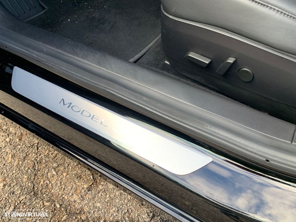 Tesla Model 3 Tração Traseira - 37