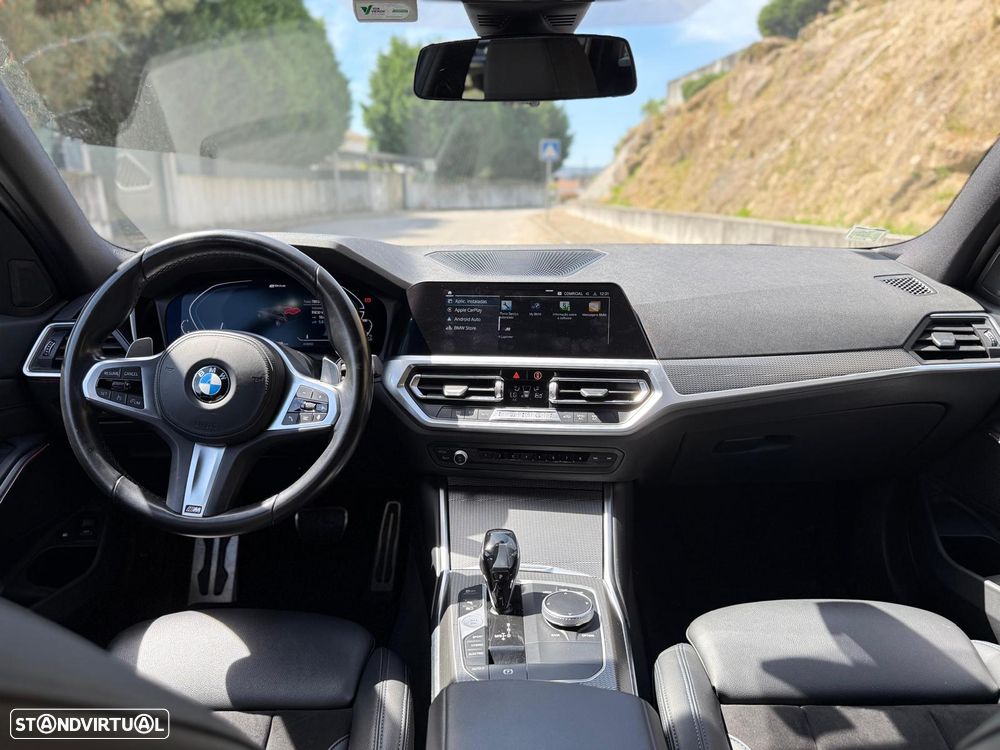 BMW 330 e Pack Desportivo M Auto - 16