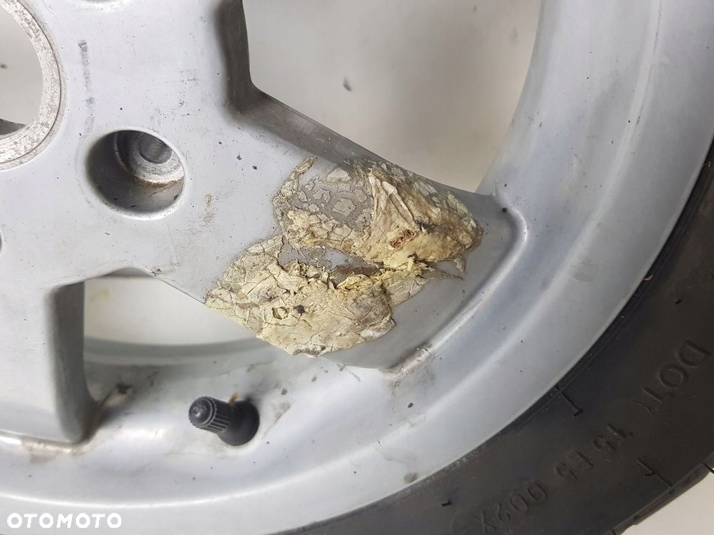 PIAGGIO VESPA GTS 125 KOŁO OPONA FELGA TYŁ - 2