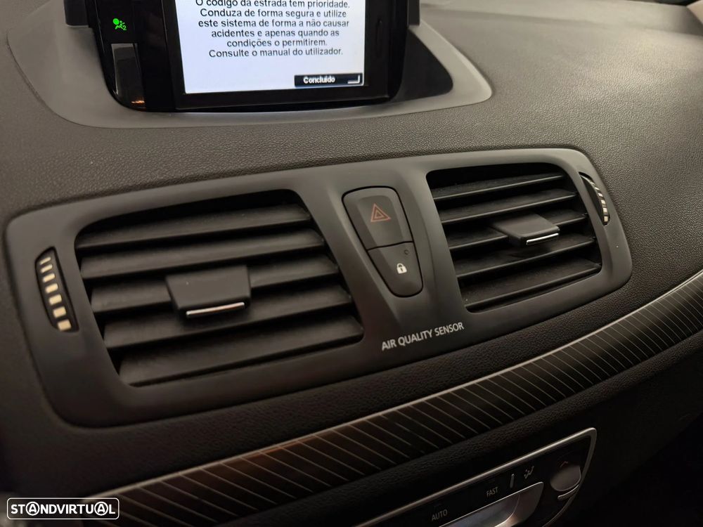 Renault Mégane Sport Tourer - 9