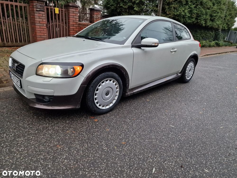 Volvo C30 2.0 Momentum Euro5 - 25